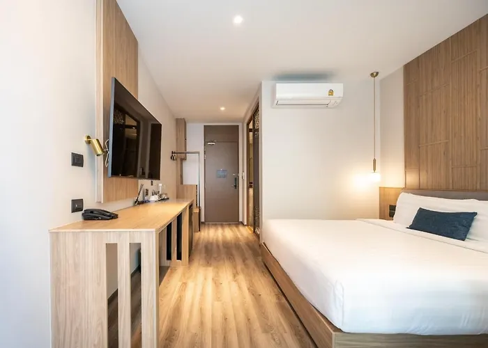 Shan Sukhumvit ฌานวิลล่า สุขุมวิท Hotel 4*