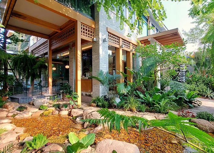 Hotel Shan Sukhumvit ฌานวิลล่า สุขุมวิท 4*